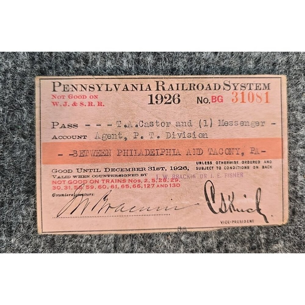 1926 Pennsylvania Railroad System Pass #BG31081 Paper Signed